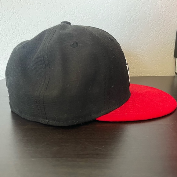 New Era Authentic fitted Baseball Canada hat - Picture 2 of 5